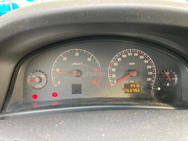 Opel Vectra C 2.2 CDTI