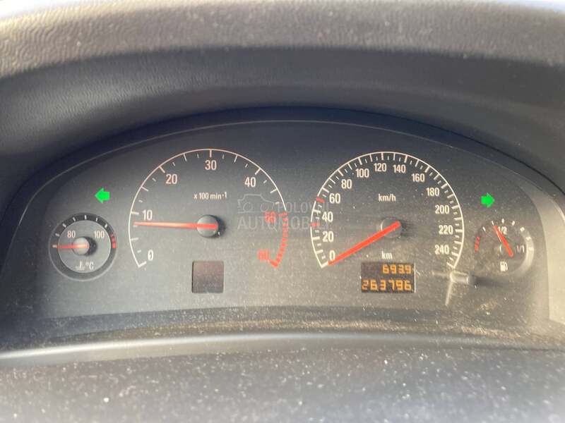 Opel Vectra C 2.2 CDTI