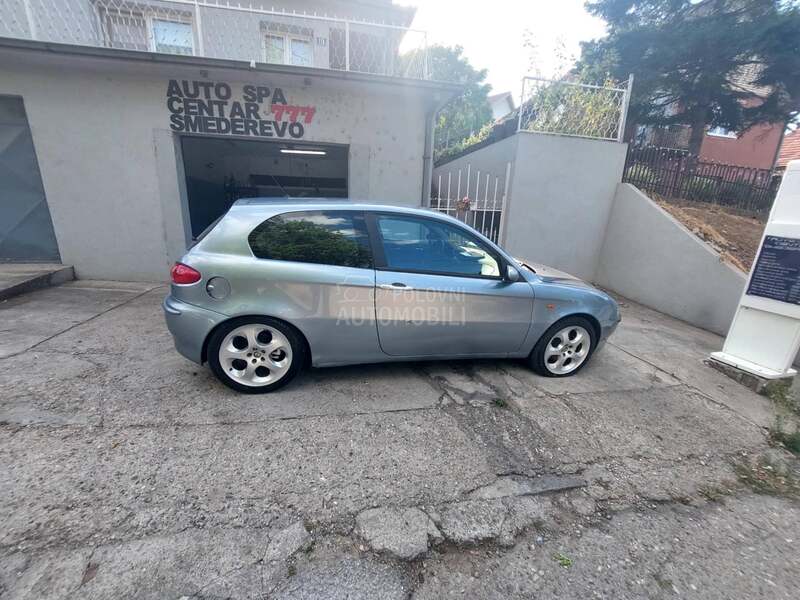 Alfa Romeo 147 1,6
