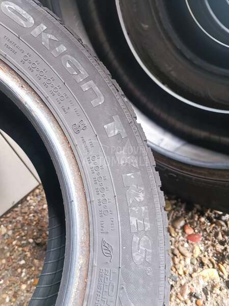 Nokian 205/60 R16 Zimska