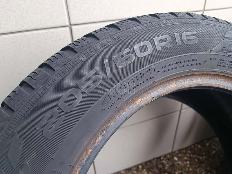 Nokian 205/60 R16 Zimska
