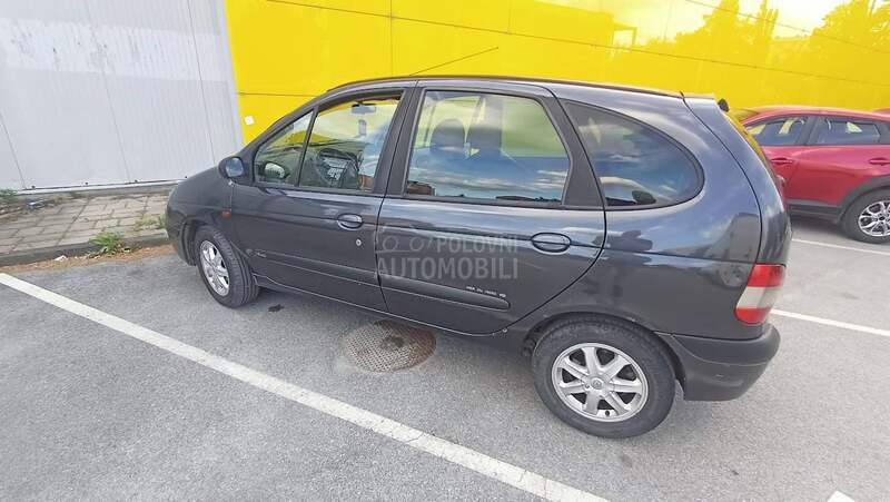 Renault Scenic 1.9 dci