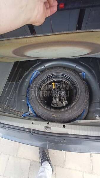 Renault Scenic 1.9 dci