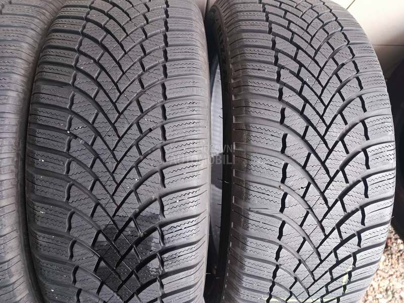Bridgestone 205/55 R17 Zimska