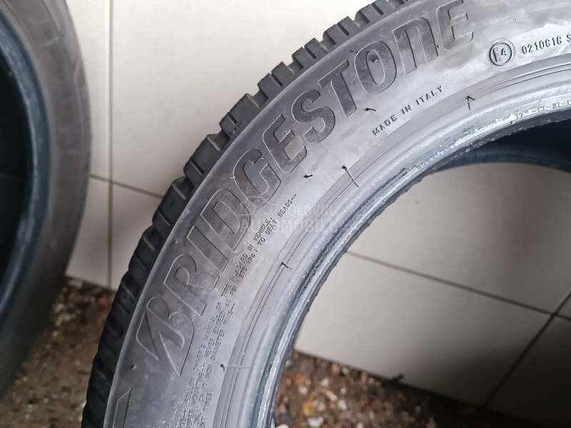 Bridgestone 205/55 R17 Zimska