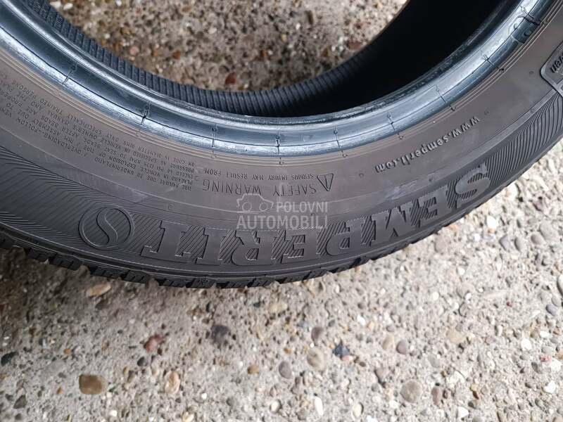 Semperit 205/60 R16 Zimska