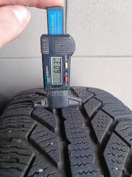 Semperit 205/60 R16 Zimska