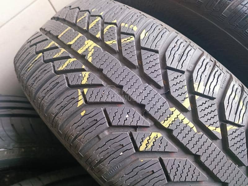 Semperit 205/60 R16 Zimska