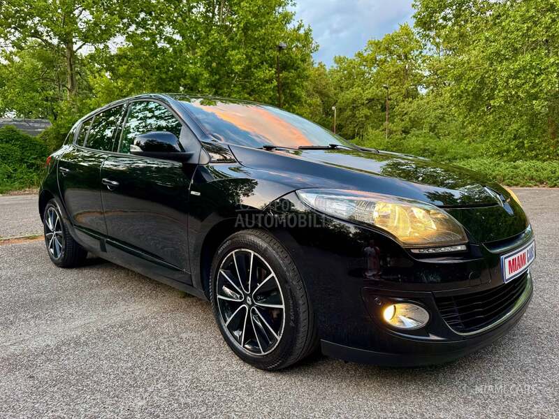 Renault Megane R E Z E R V I S A N