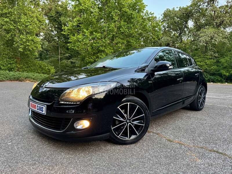 Renault Megane R E Z E R V I S A N