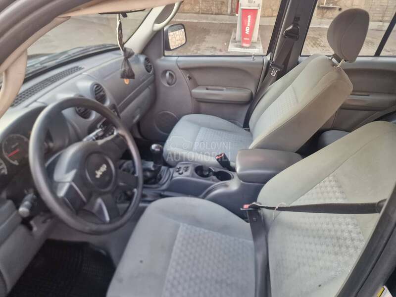Jeep Liberty 2.8 crdi reg godin