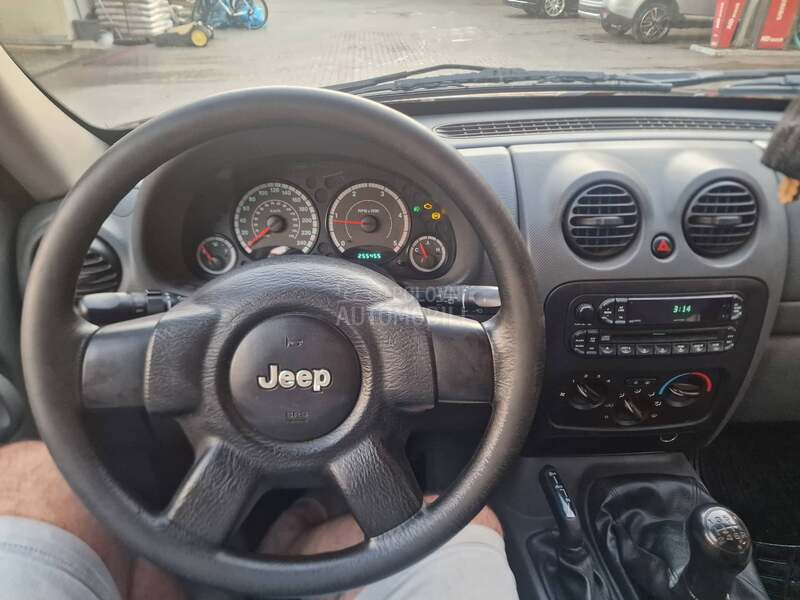 Jeep Liberty 2.8 crdi reg godin