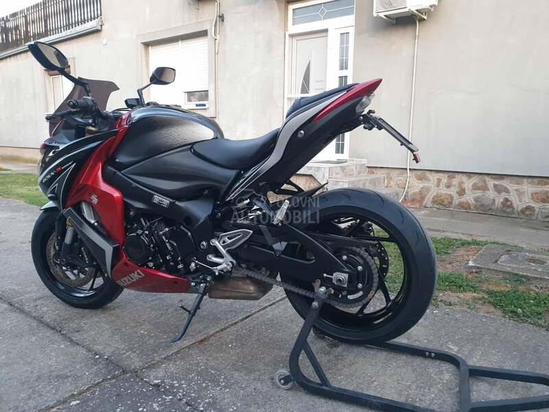 Suzuki GSX-S1000F
