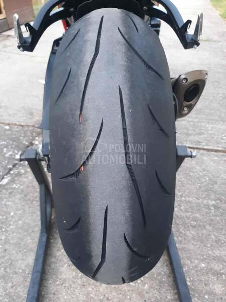 Suzuki GSX-S1000F