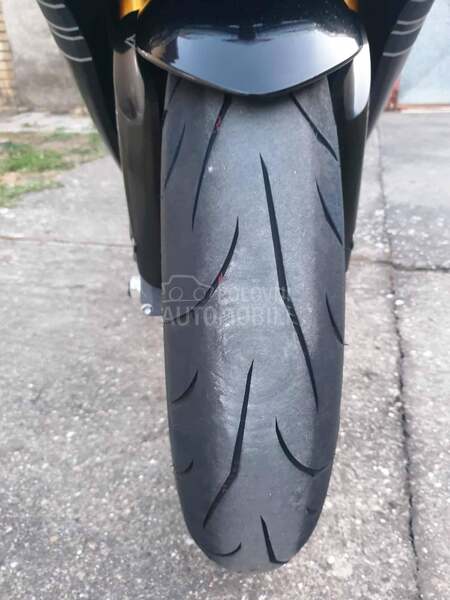 Suzuki GSX-S1000F