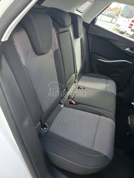 Opel Grandland X 1.2 TURBO CH