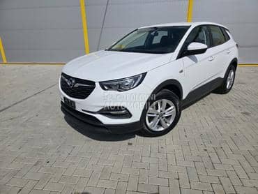Opel Grandland X 1.2 TURBO CH