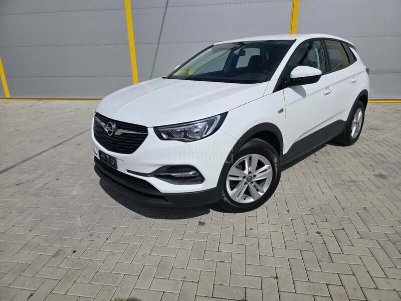 Opel Grandland X 1.2 TURBO CH
