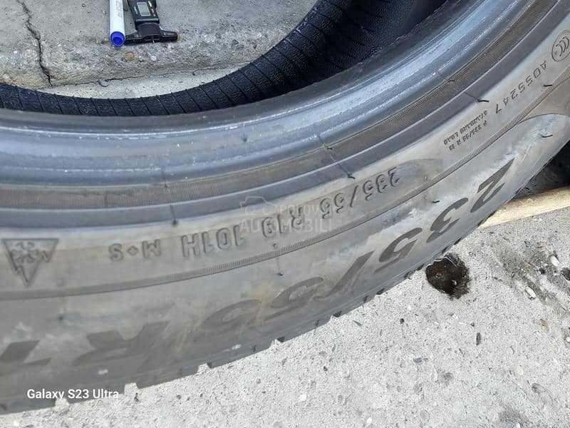 Pirelli 235/55 R19 Zimska