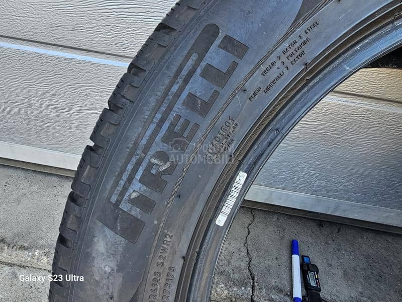 Pirelli 235/55 R19 Zimska