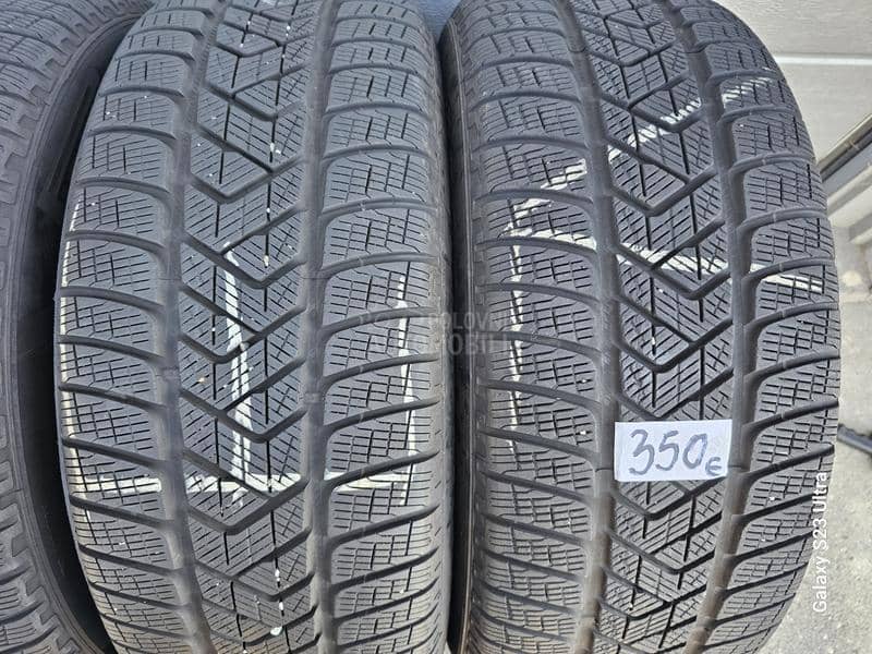 Pirelli 235/55 R19 Zimska
