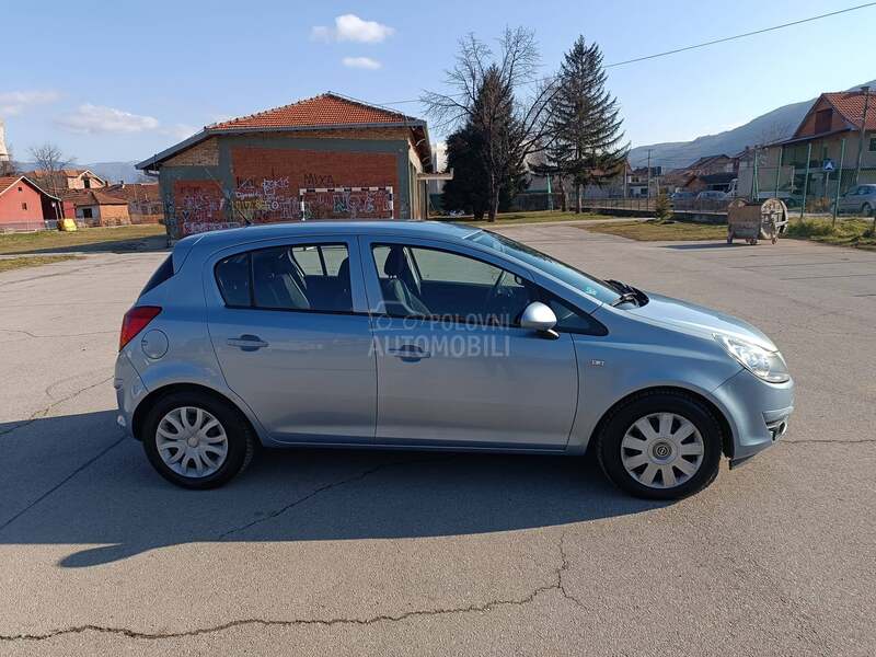 Opel Corsa D 