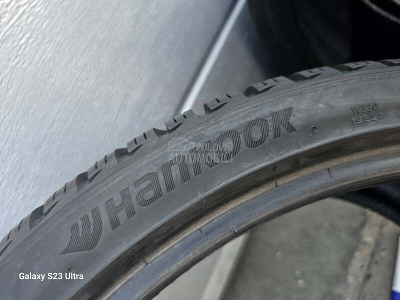 Hankook 275/30 R20 Zimska