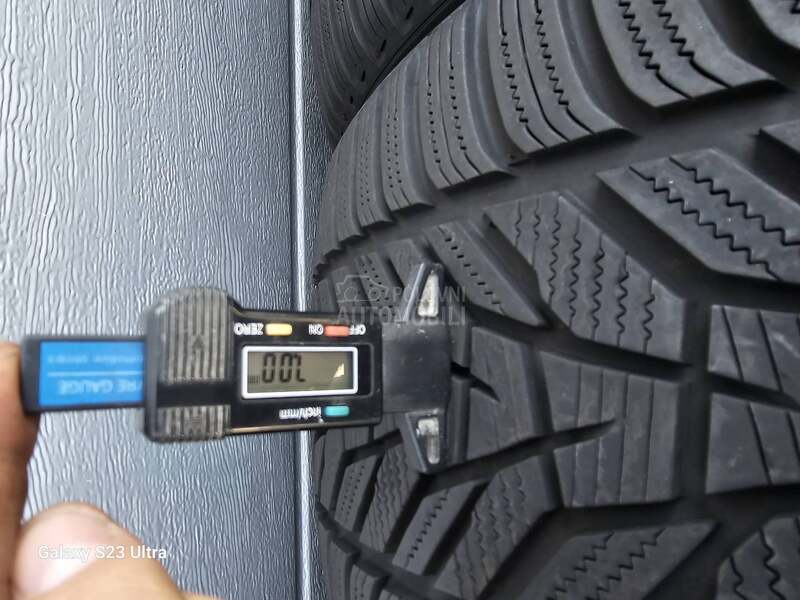 Hankook 275/30 R20 Zimska