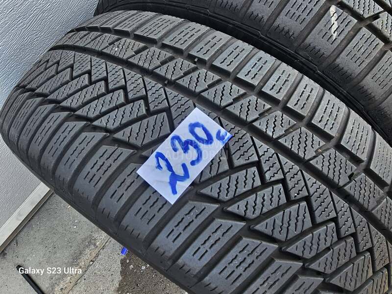 Continental 225/55 R17 Zimska