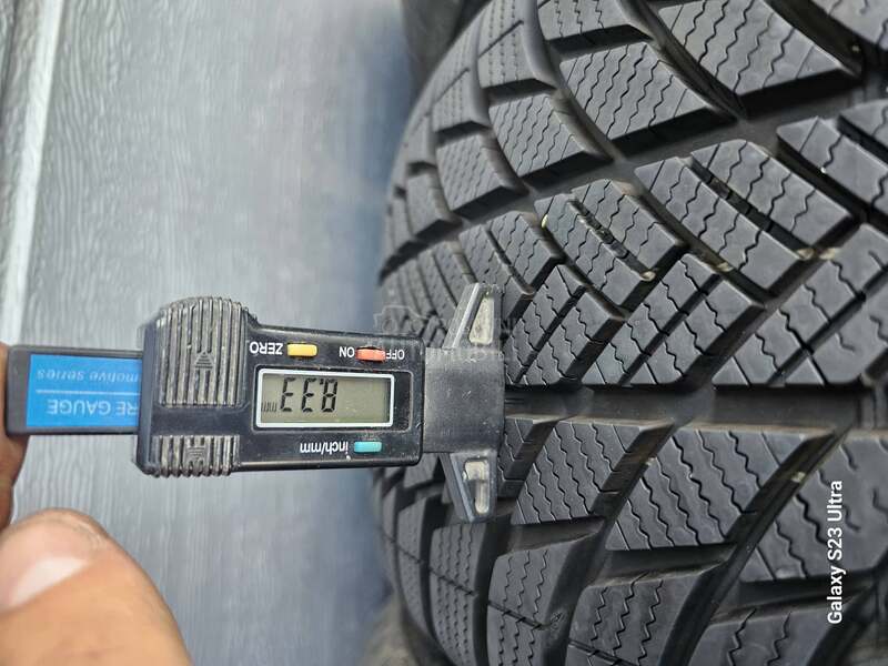Bridgestone 235/50 R19 Zimska