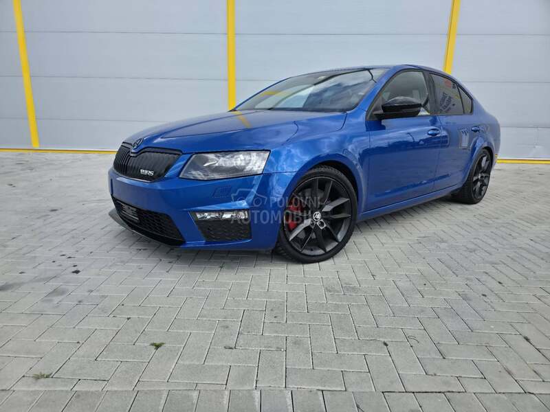 Škoda Octavia VRS DSG CH