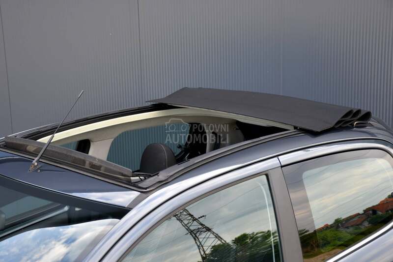 Peugeot 108 Cabrio/1.2VTi/CH