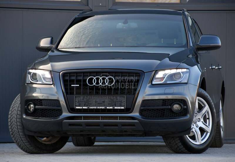 Audi Q5 2.0TDI/3X SLINE/AUT