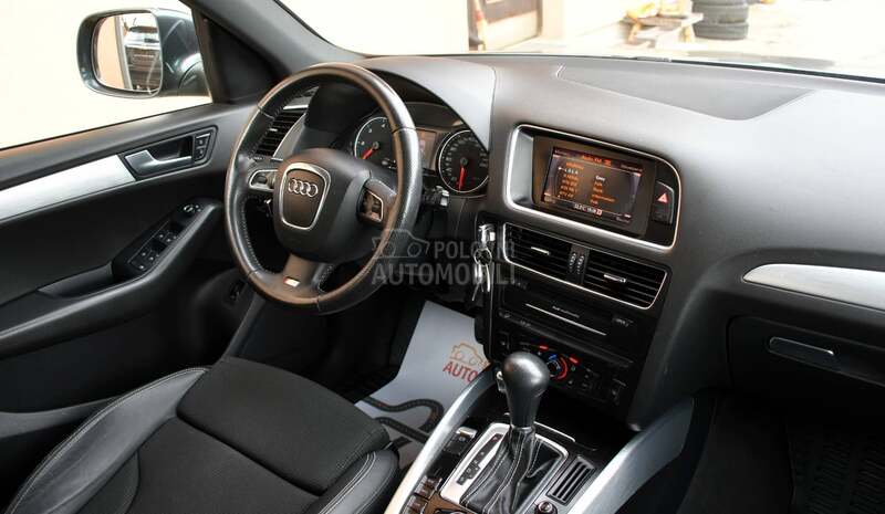 Audi Q5 2.0TDI/3X SLINE/AUT