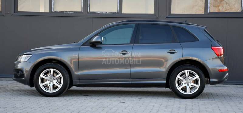 Audi Q5 2.0TDI/3X SLINE/AUT