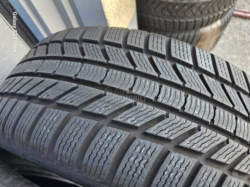 Continental 235/50 R19 Zimska