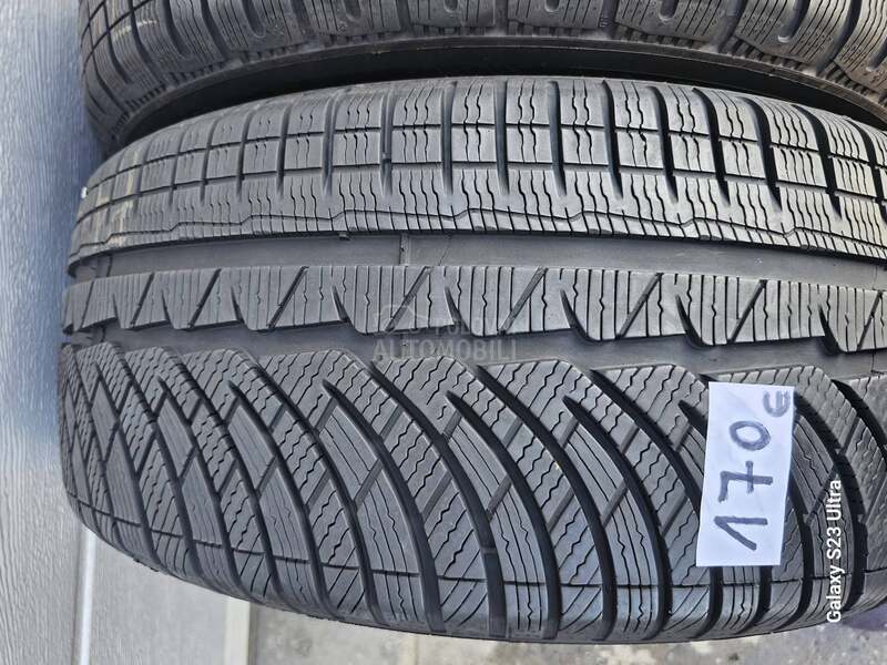 Michelin 245/45 R18 Zimska