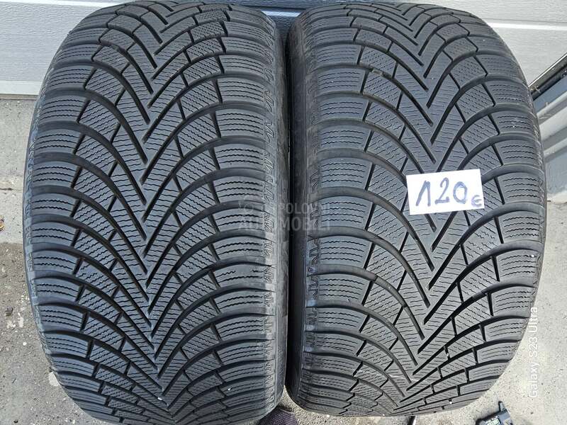 Maxxis 245/40 R18 Zimska