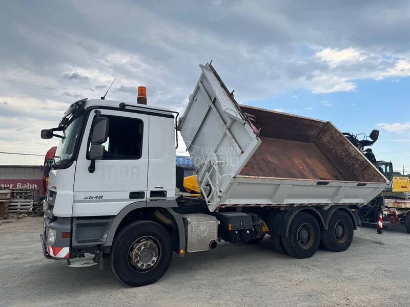 Mercedes Benz Actros Kiper Kran