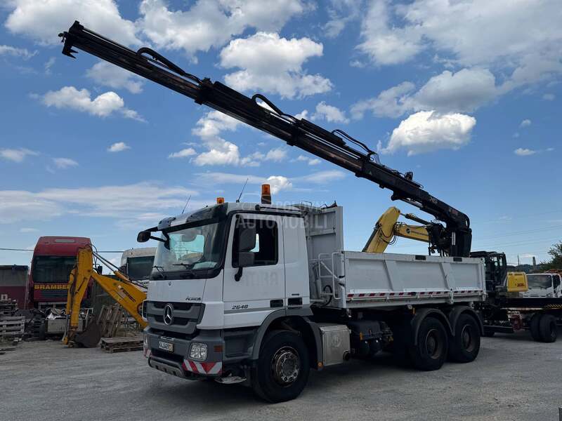 Mercedes Benz Actros Kiper Kran