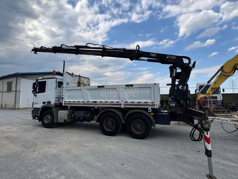 Mercedes Benz Actros Kiper Kran