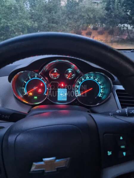 Chevrolet Cruze 1.8
