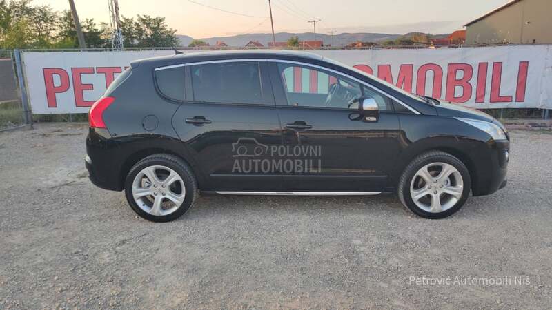 Peugeot 3008 1.6 E-HDi //ALLURE//