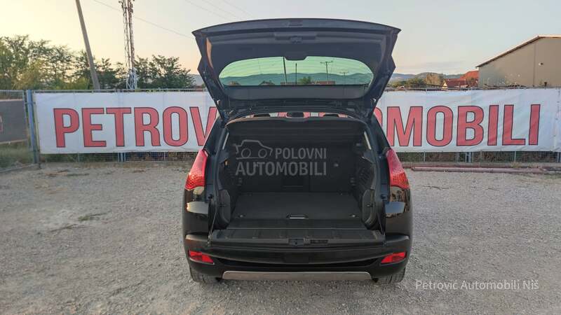 Peugeot 3008 1.6 E-HDi //ALLURE//