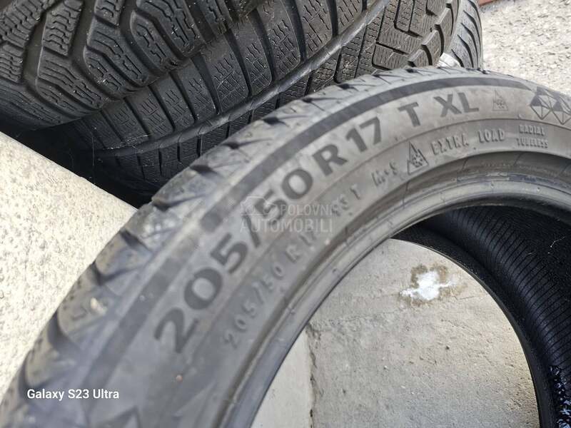 Continental 205/50 R17 Zimska
