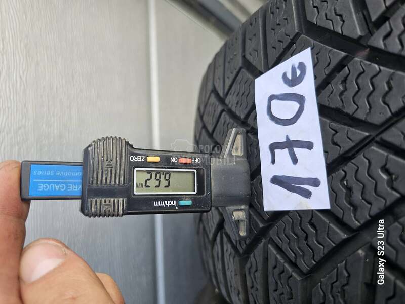 Continental 205/50 R17 Zimska