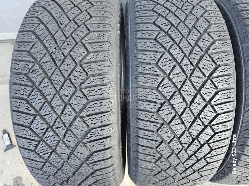 Continental 205/50 R17 Zimska
