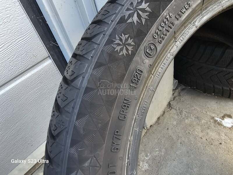 Continental 205/50 R17 Zimska
