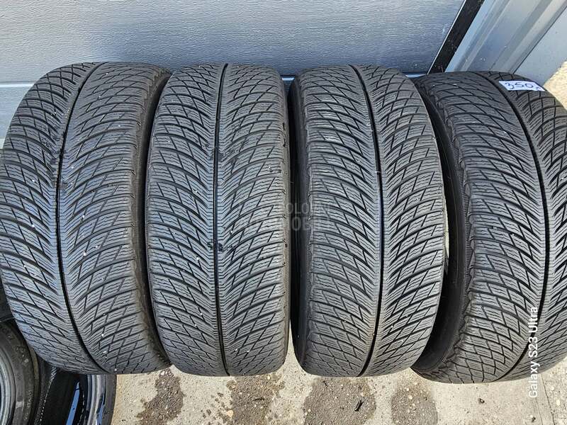 Michelin 235/55 R18 Zimska