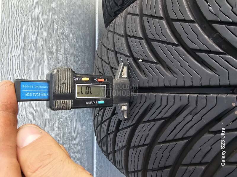 Michelin 235/55 R18 Zimska